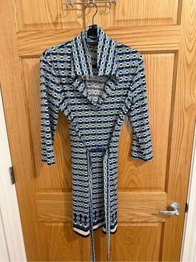 Max Edition Blue and White Geometric Wrap Dress